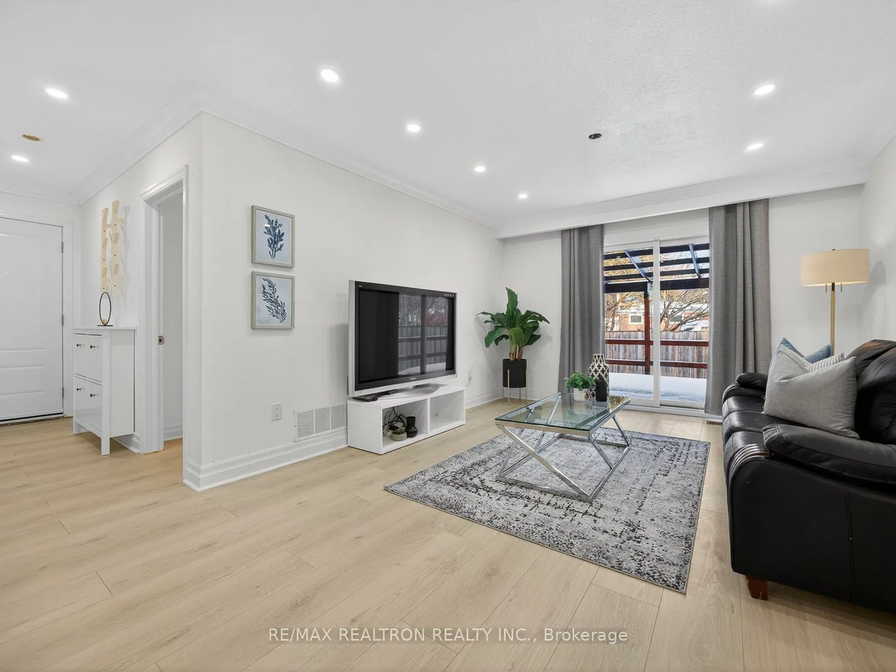 19, Shoreview, West Hill, Toronto