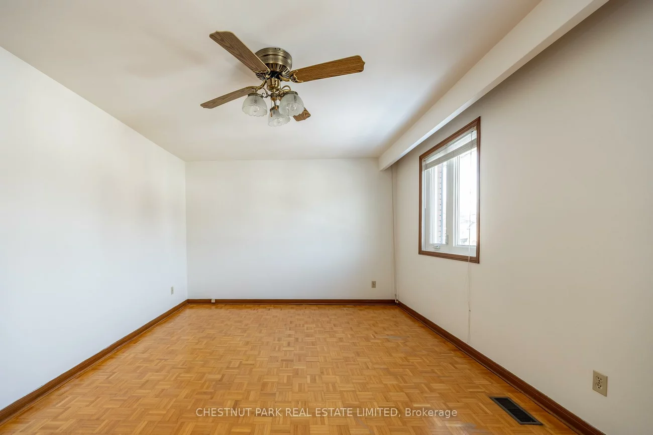 49, Woodville, Broadview North, Toronto