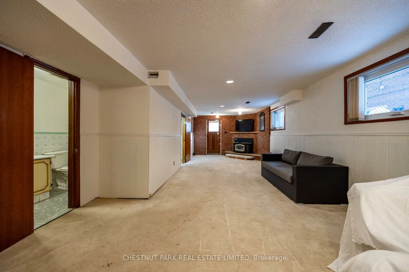 49, Woodville, Broadview North, Toronto