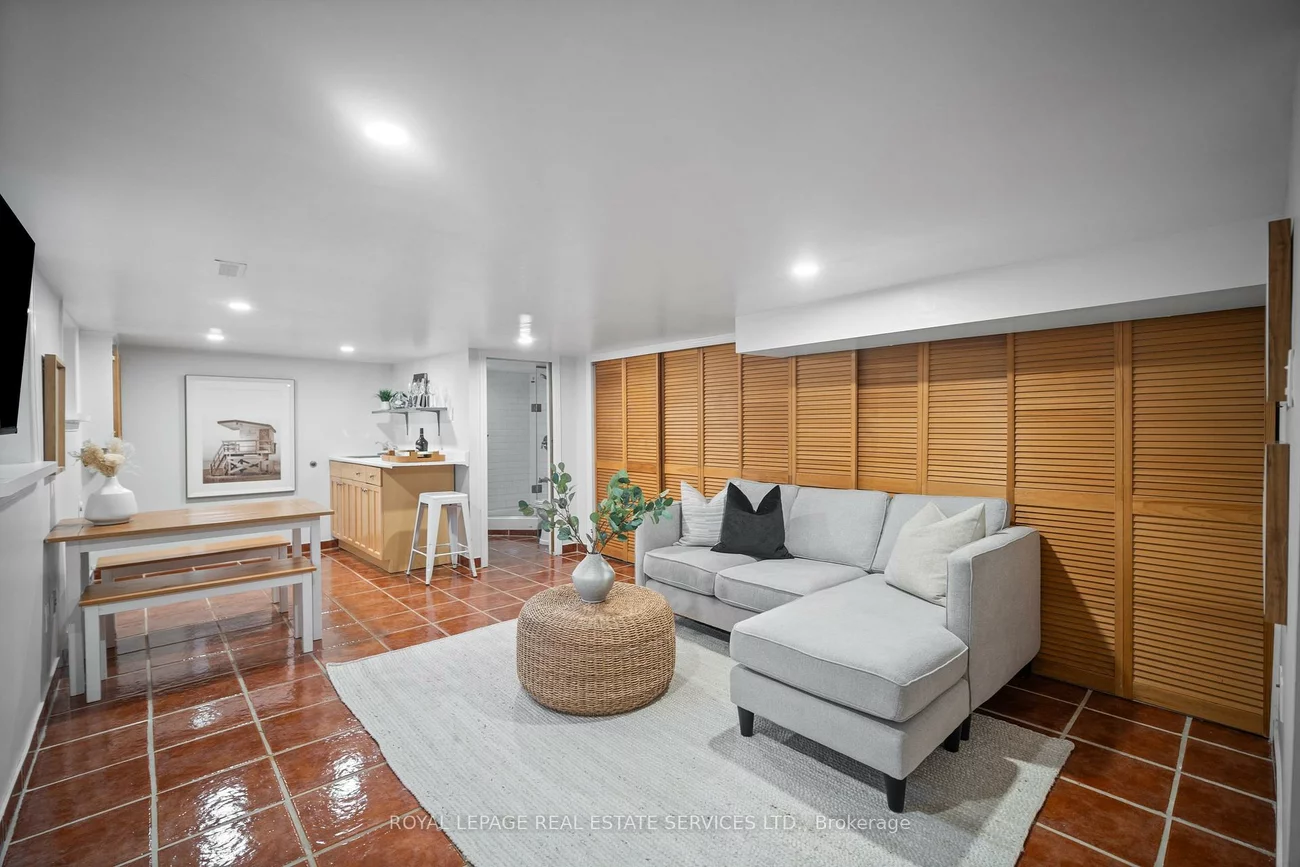 5, Wheeler, The Beaches, Toronto