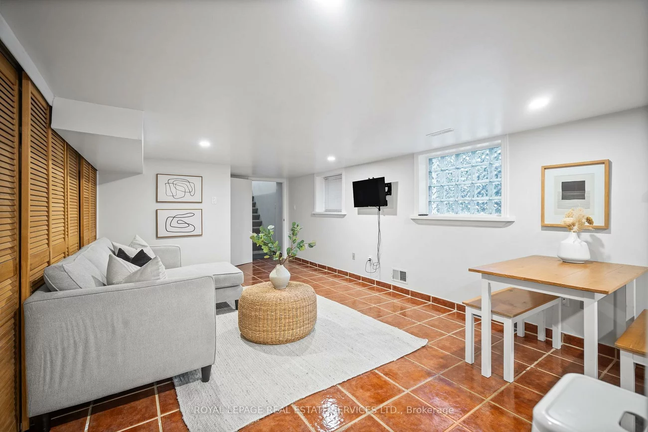 5, Wheeler, The Beaches, Toronto