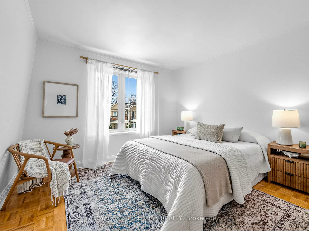 251, Cedarvale, Woodbine-Lumsden, Toronto