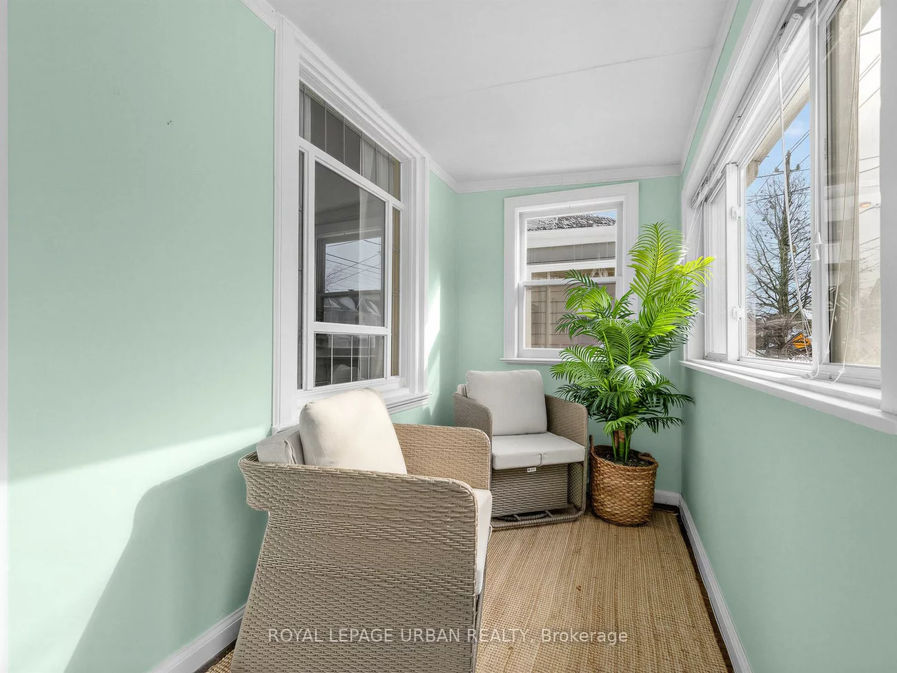 251, Cedarvale, Woodbine-Lumsden, Toronto