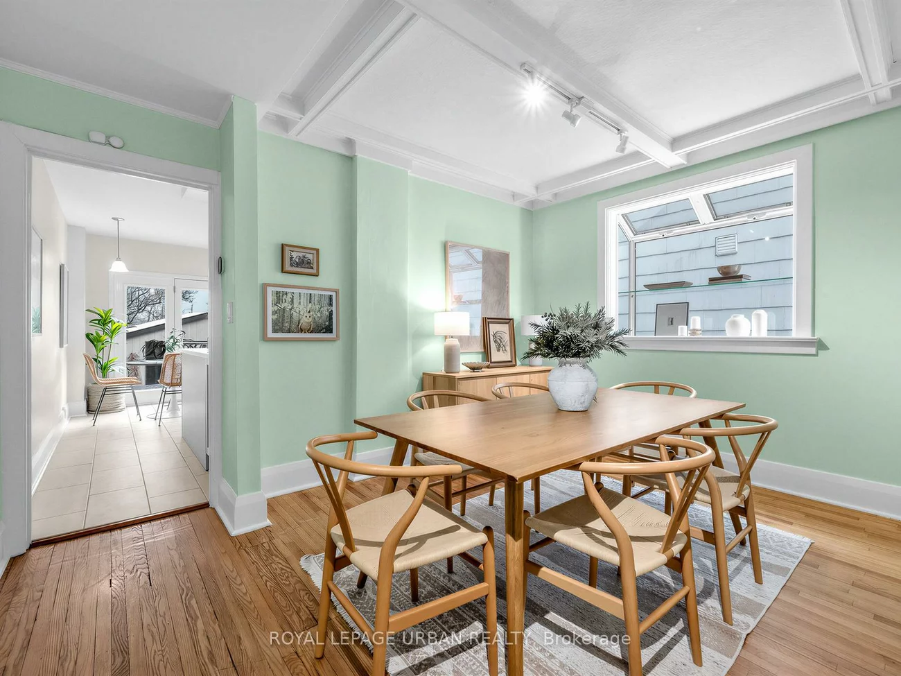 251, Cedarvale, Woodbine-Lumsden, Toronto