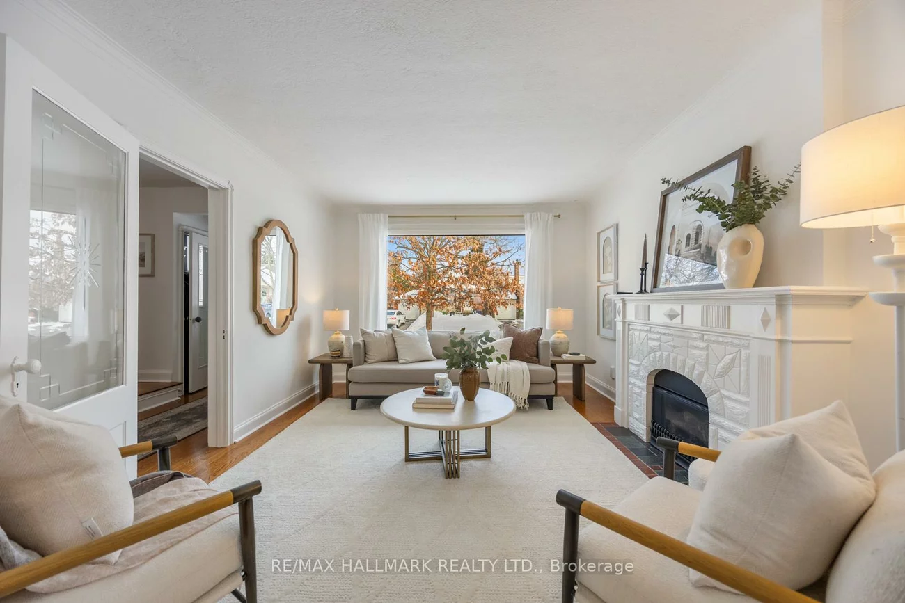 18, Elmview, Birchcliffe-Cliffside, Toronto