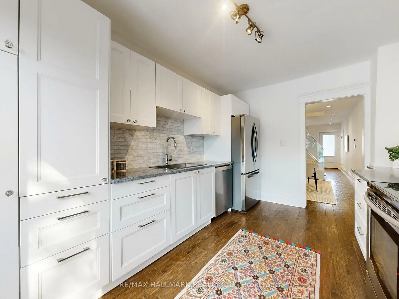 614, Woodbine, Woodbine Corridor, Toronto