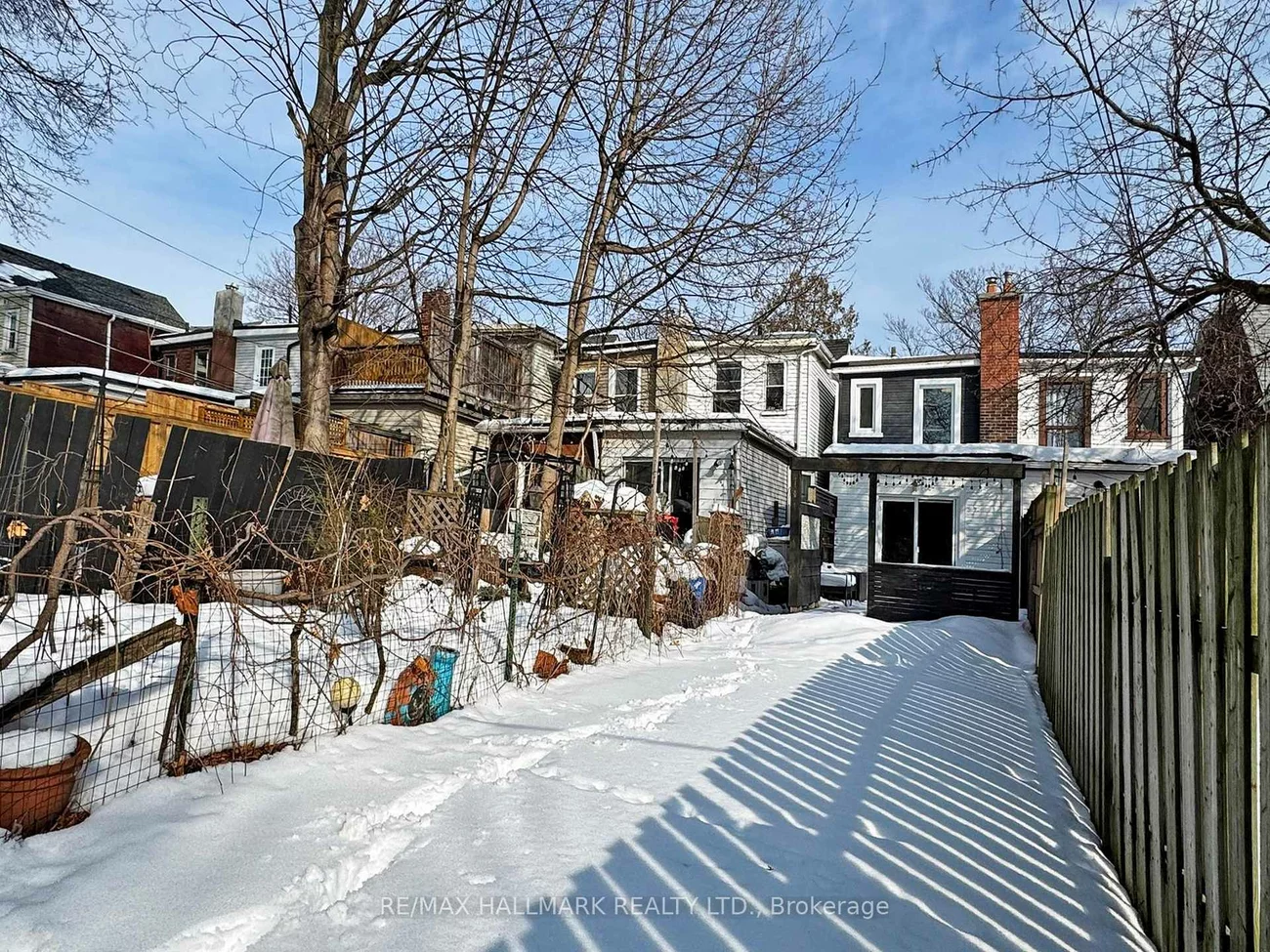 614, Woodbine, Woodbine Corridor, Toronto