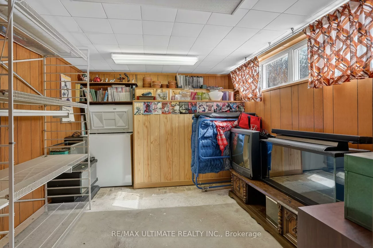 46, Medina, Bendale, Toronto