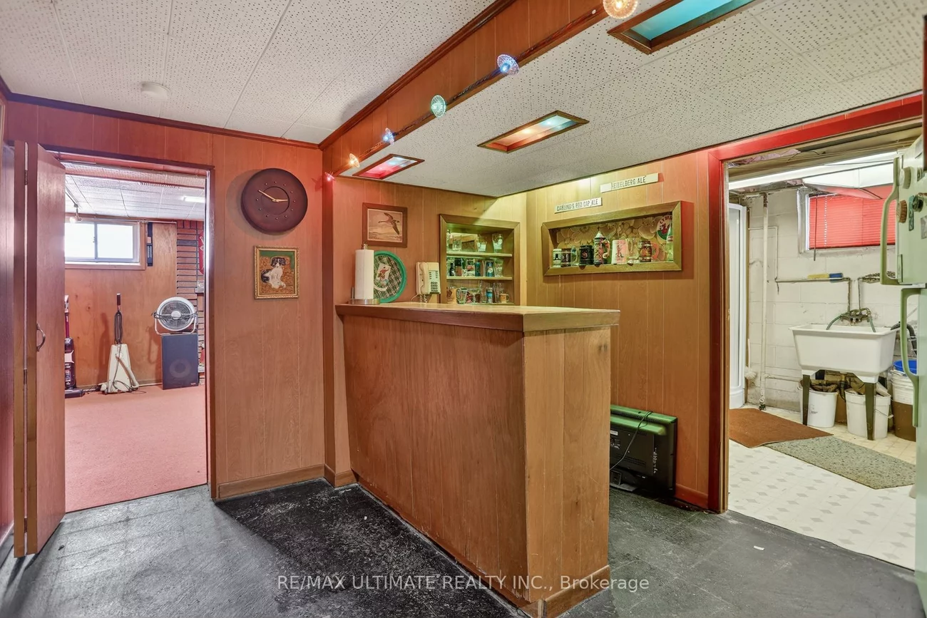 46, Medina, Bendale, Toronto