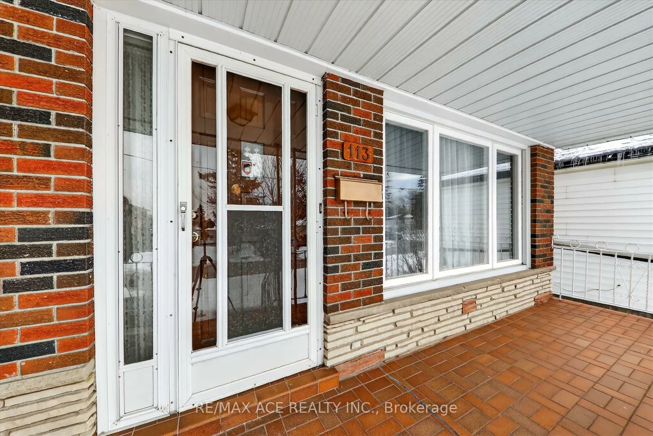 113, Magnolia, Kennedy Park, Toronto