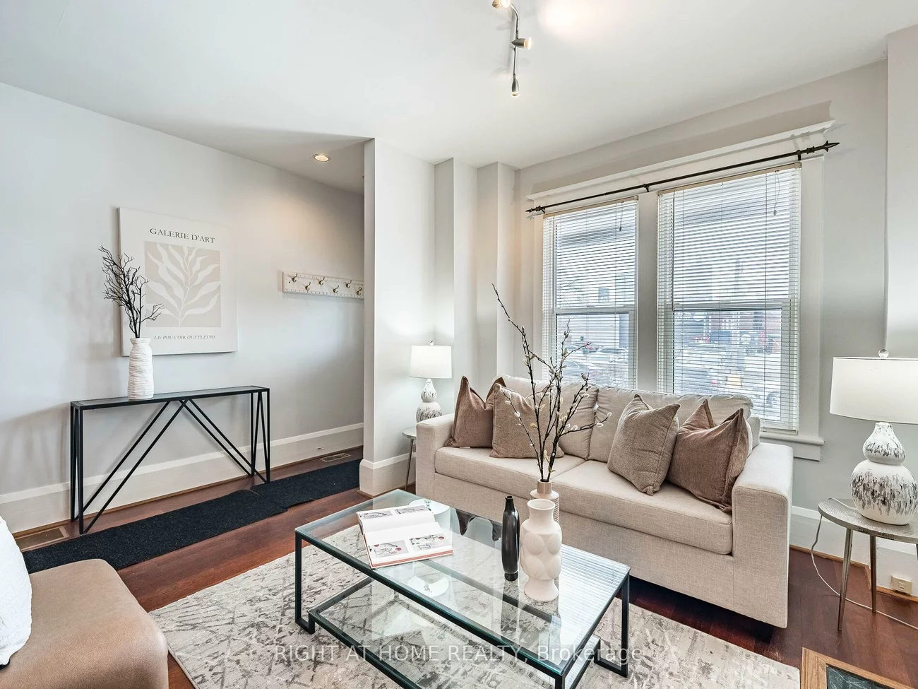 28, Erindale, Playter Estates-Danforth, Toronto