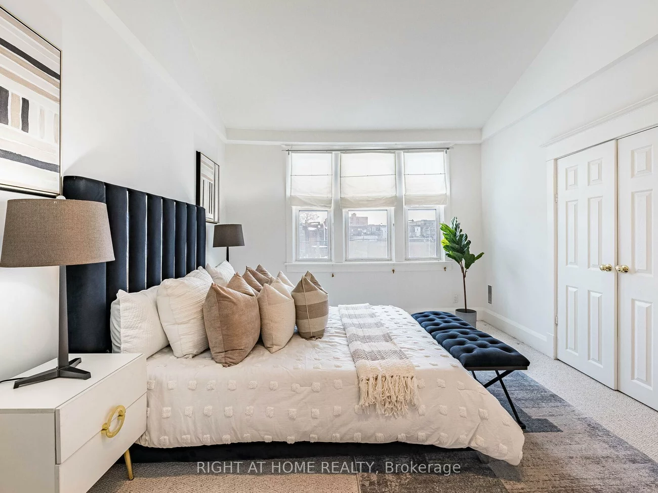 28, Erindale, Playter Estates-Danforth, Toronto