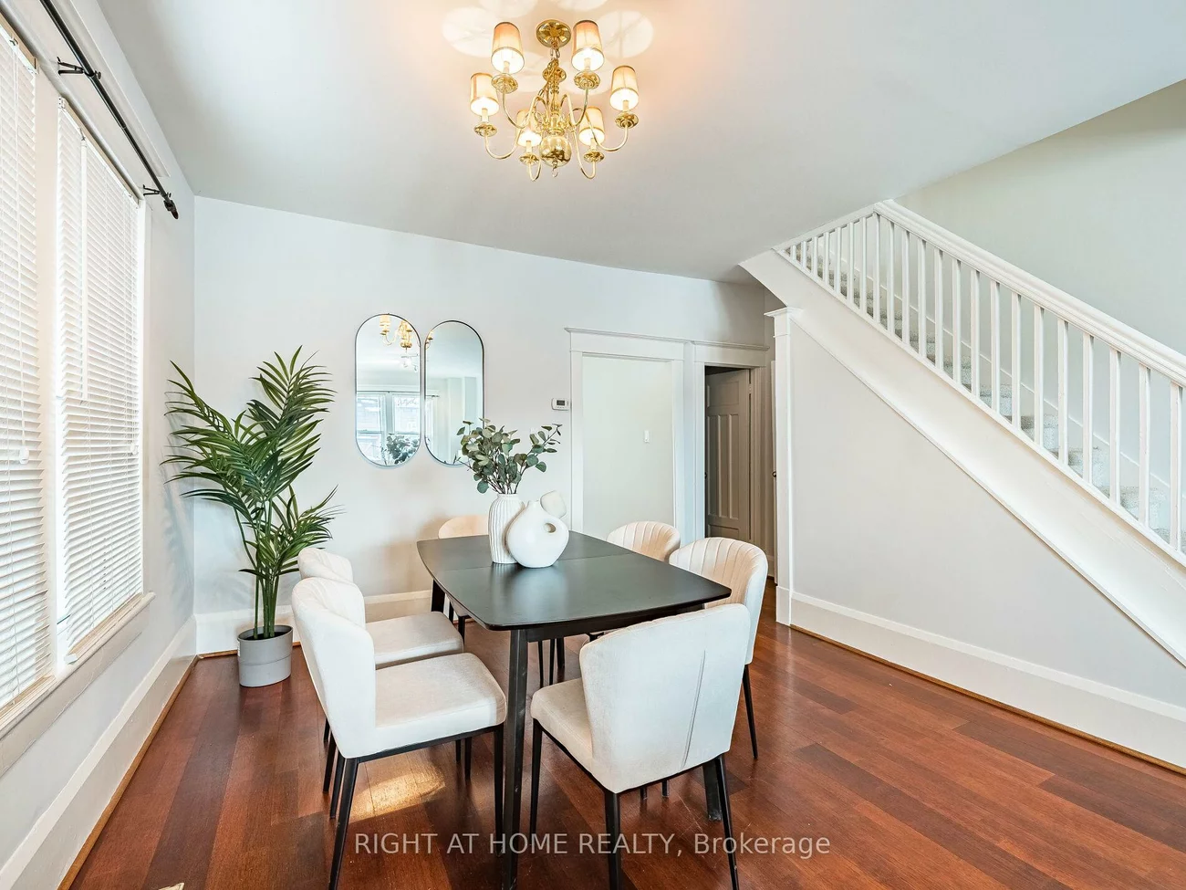 28, Erindale, Playter Estates-Danforth, Toronto