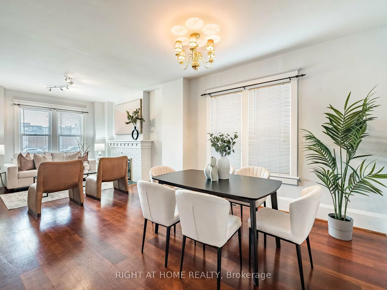 28, Erindale, Playter Estates-Danforth, Toronto