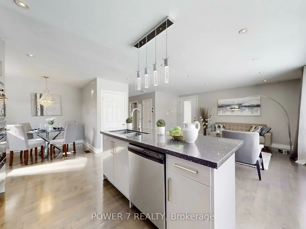 118, Kirker, Woburn, Toronto