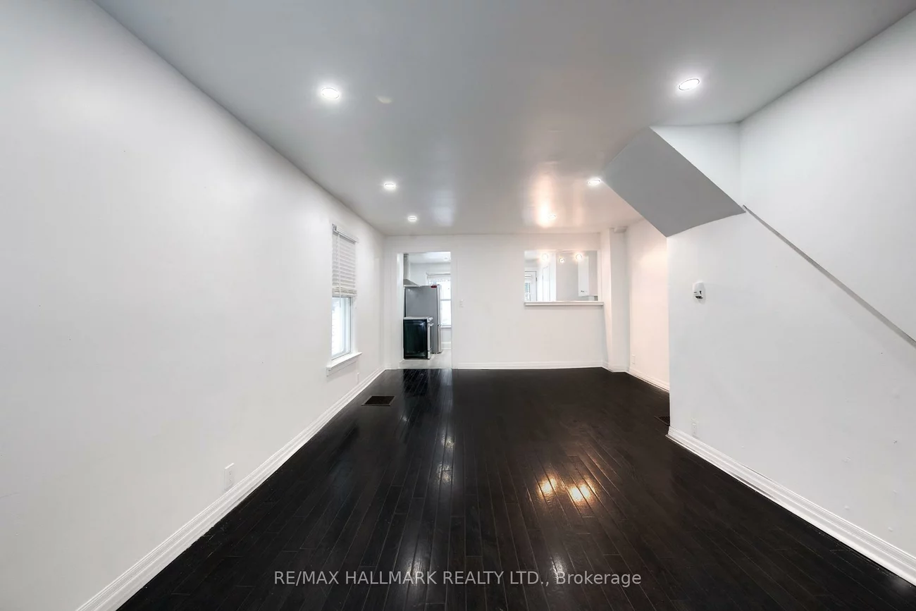 106, Willow, The Beaches, Toronto