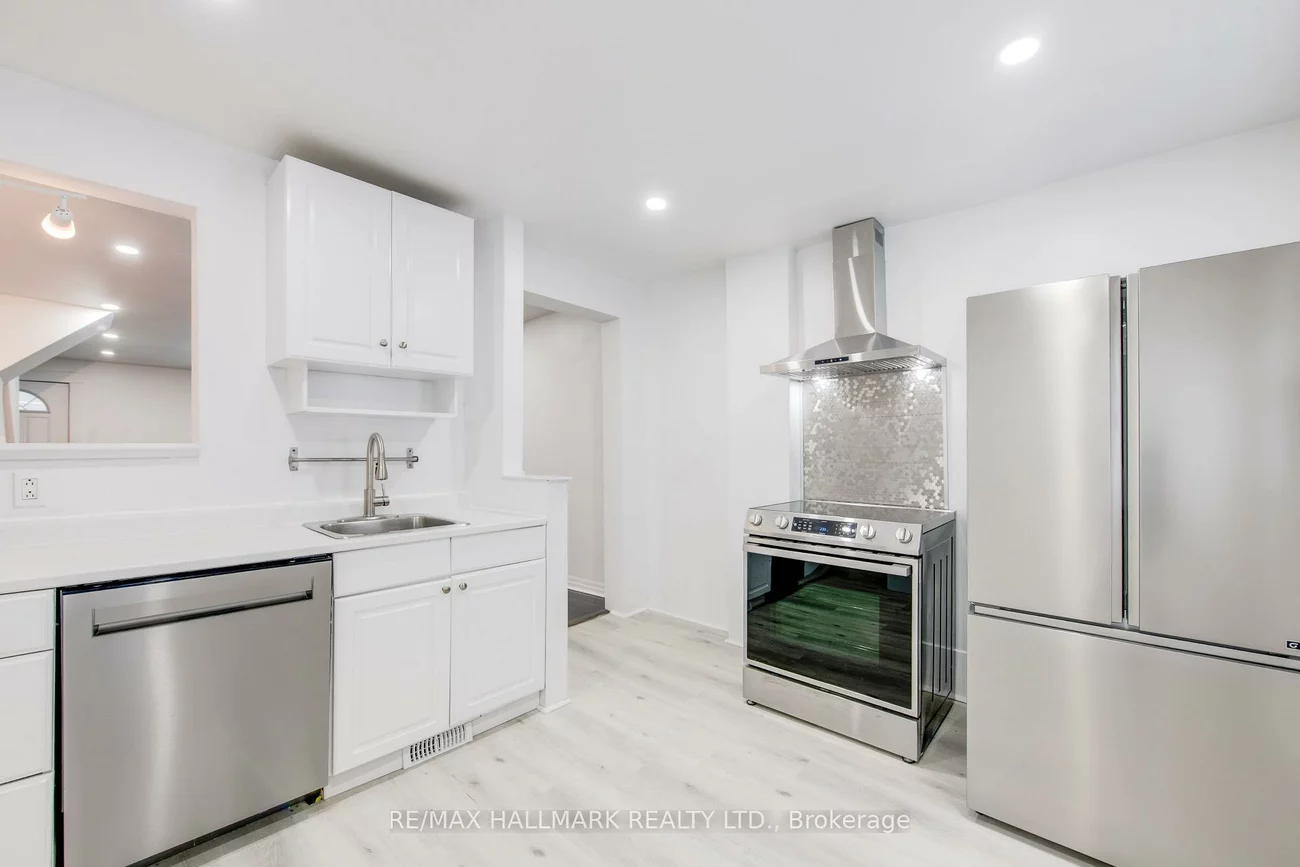 106, Willow, The Beaches, Toronto