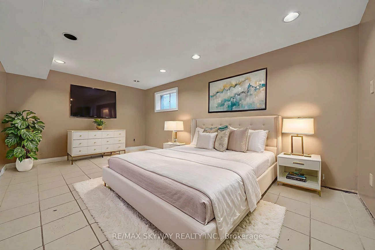 234, Manse, West Hill, Toronto