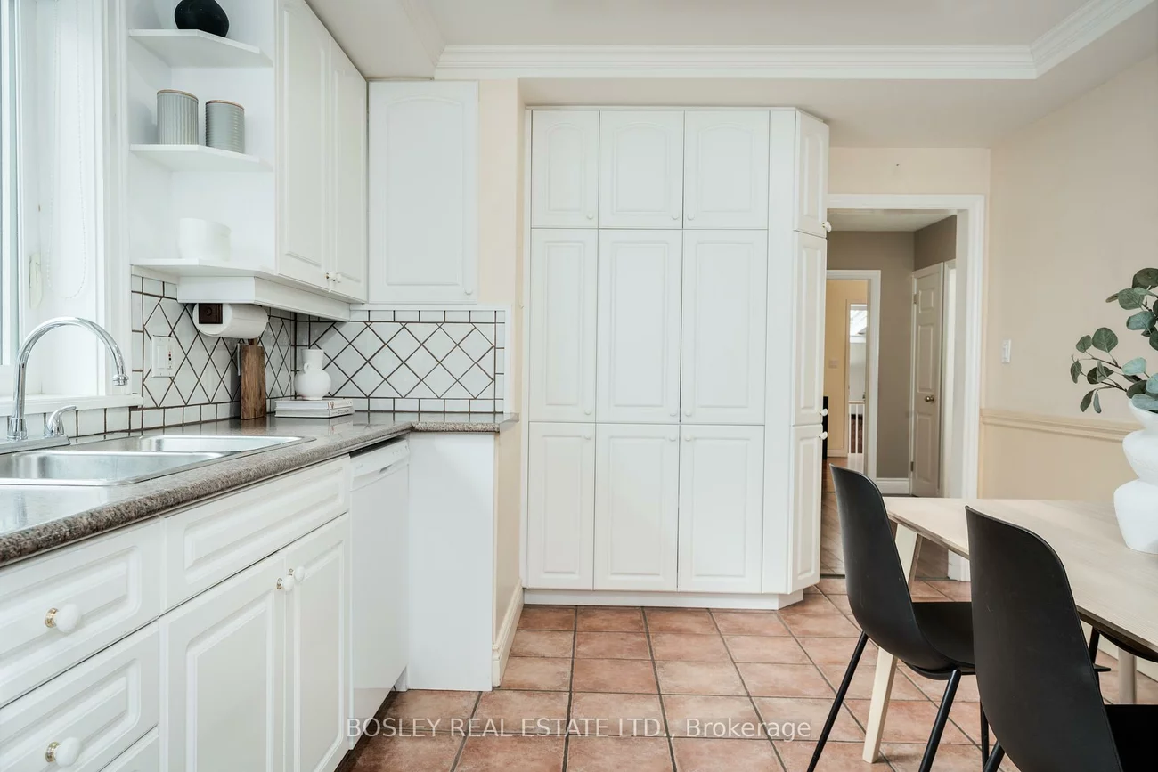 132, Aylesworth, Birchcliffe-Cliffside, Toronto