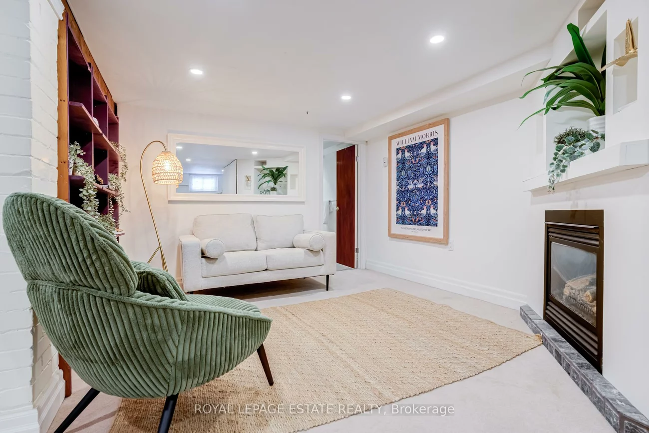 71, Scarborough, The Beaches, Toronto