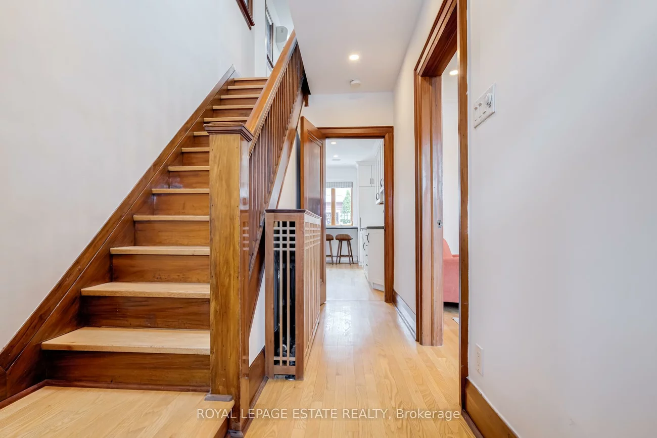 71, Scarborough, The Beaches, Toronto