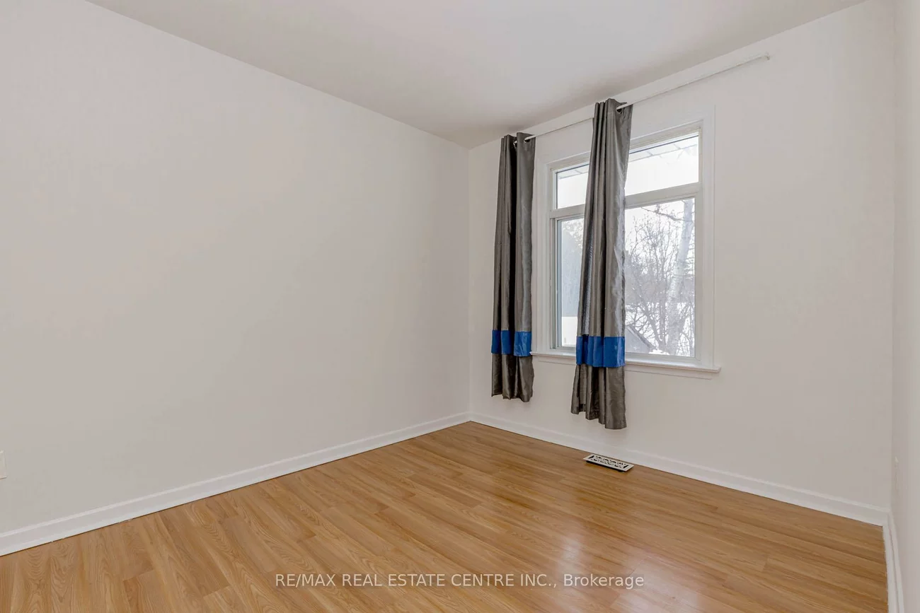 61, Mossbank, Woburn, Toronto