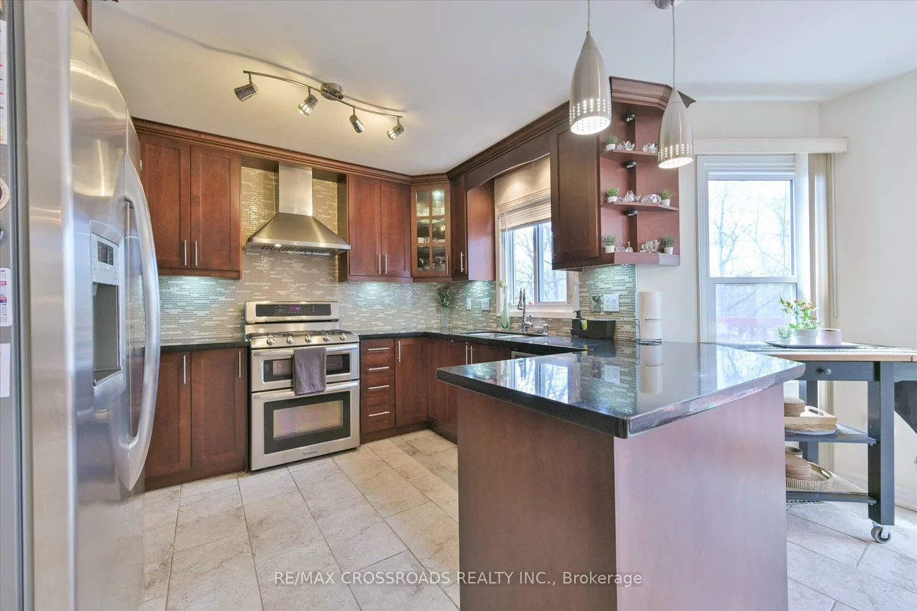 6, Glenheather, Rouge E11, Toronto