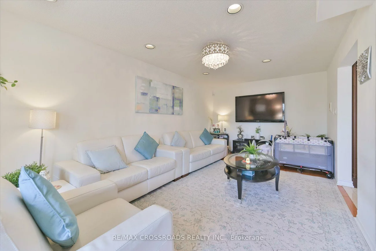 6, Glenheather, Rouge E11, Toronto