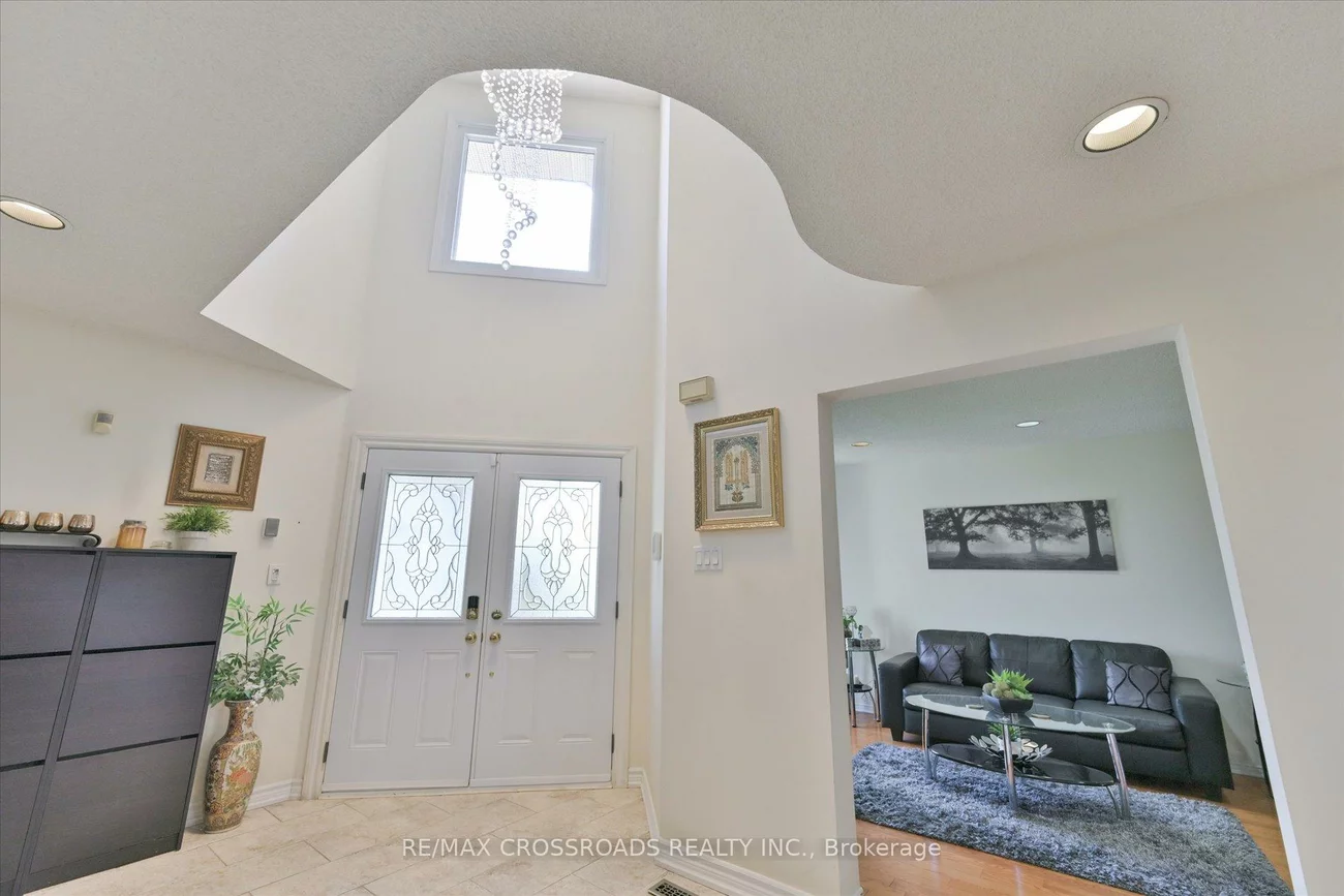 6, Glenheather, Rouge E11, Toronto