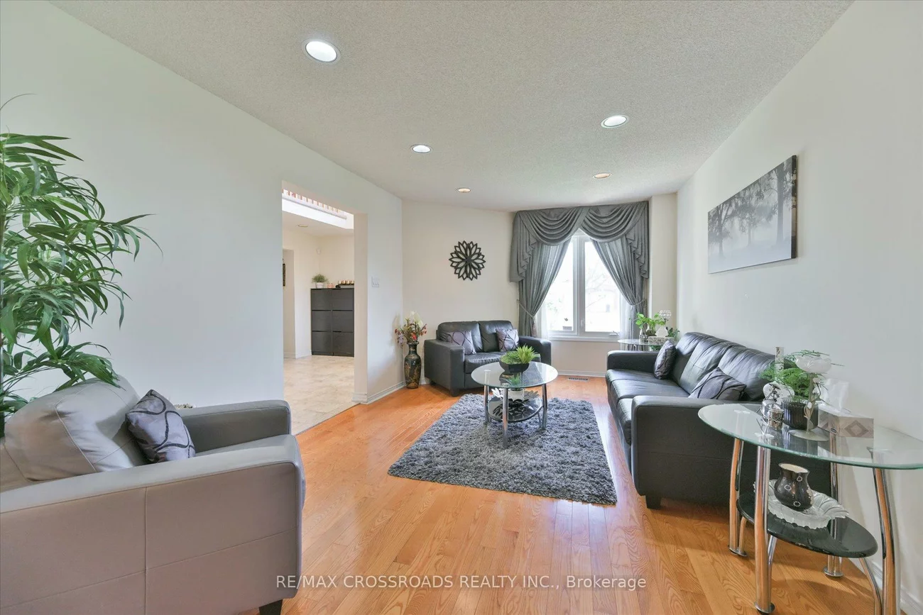 6, Glenheather, Rouge E11, Toronto