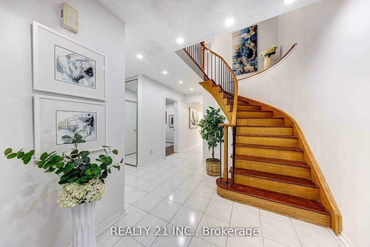 130, Morningview, Rouge E11, Toronto