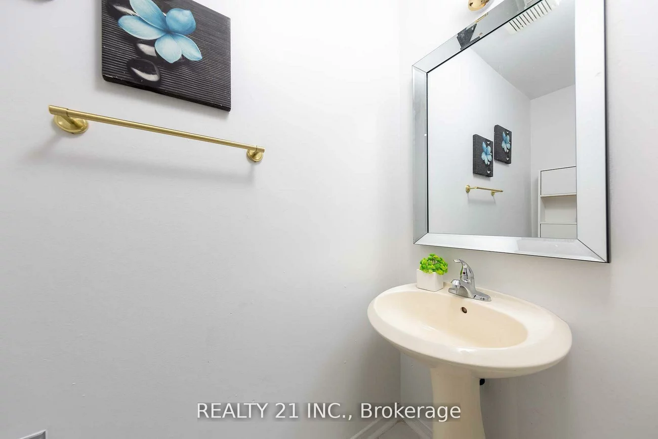 130, Morningview, Rouge E11, Toronto