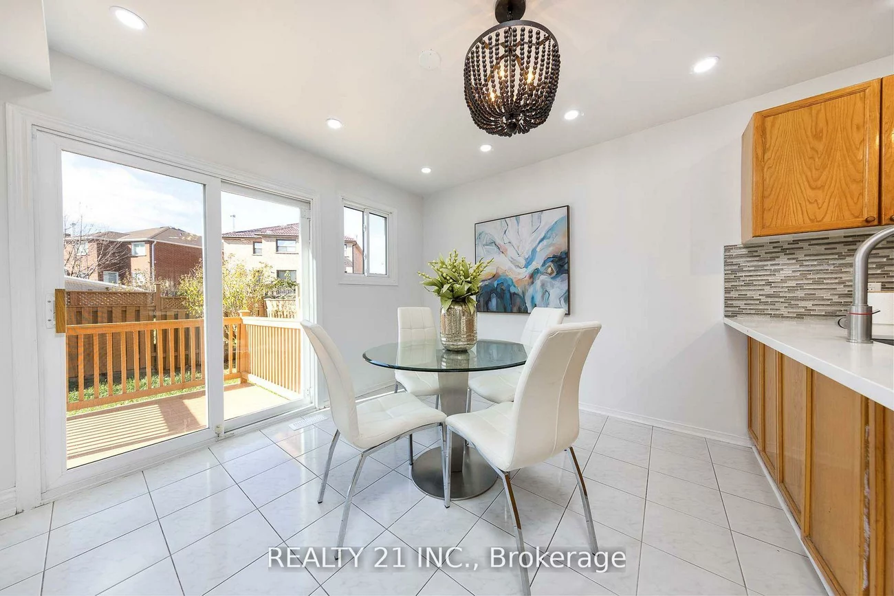 130, Morningview, Rouge E11, Toronto