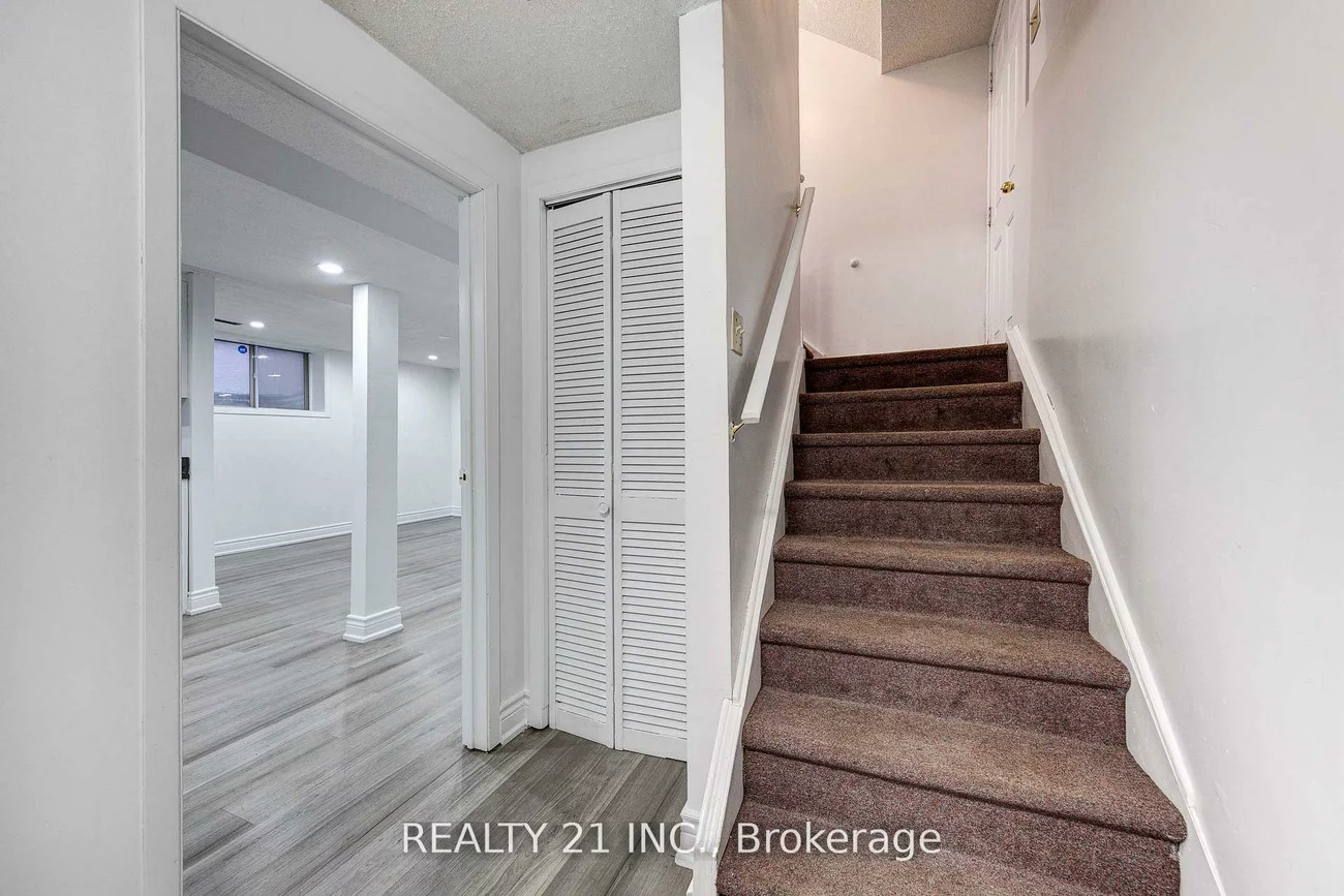 130, Morningview, Rouge E11, Toronto