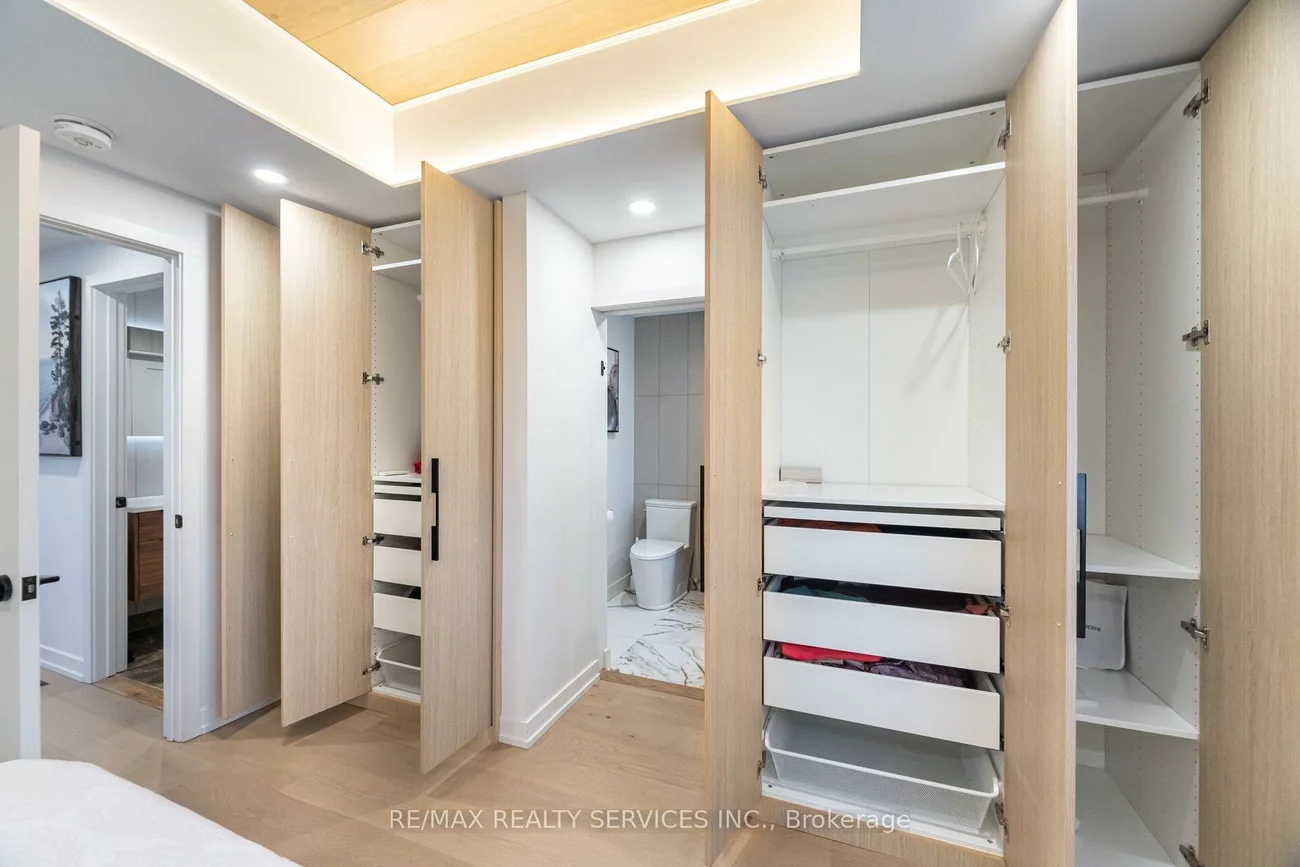 42, Frontier Pt, Malvern, Toronto