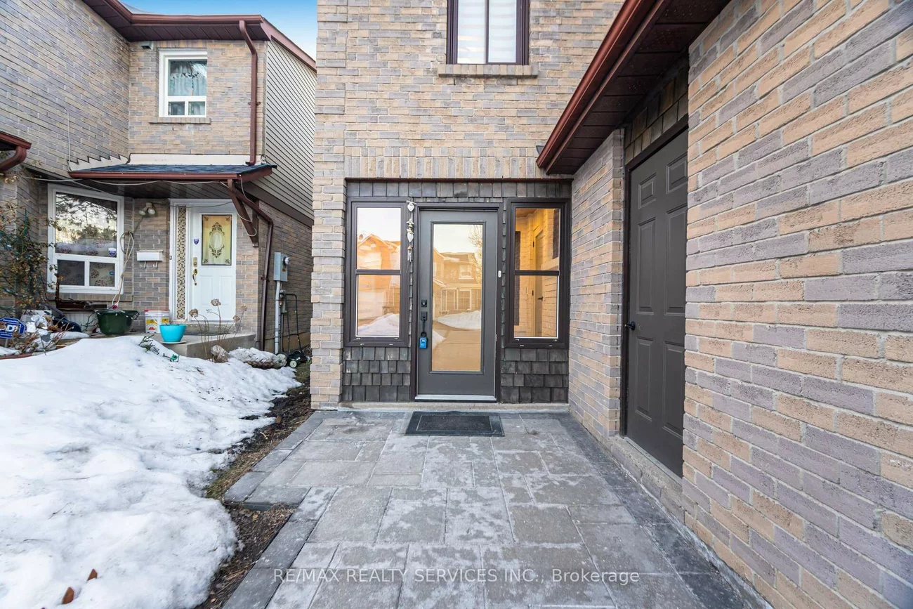 42, Frontier Pt, Malvern, Toronto