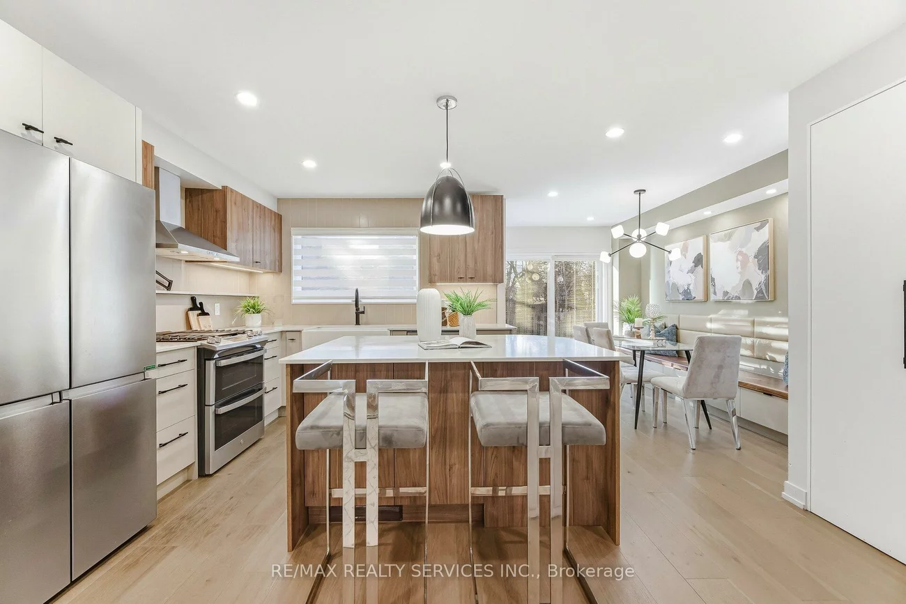 42, Frontier Pt, Malvern, Toronto