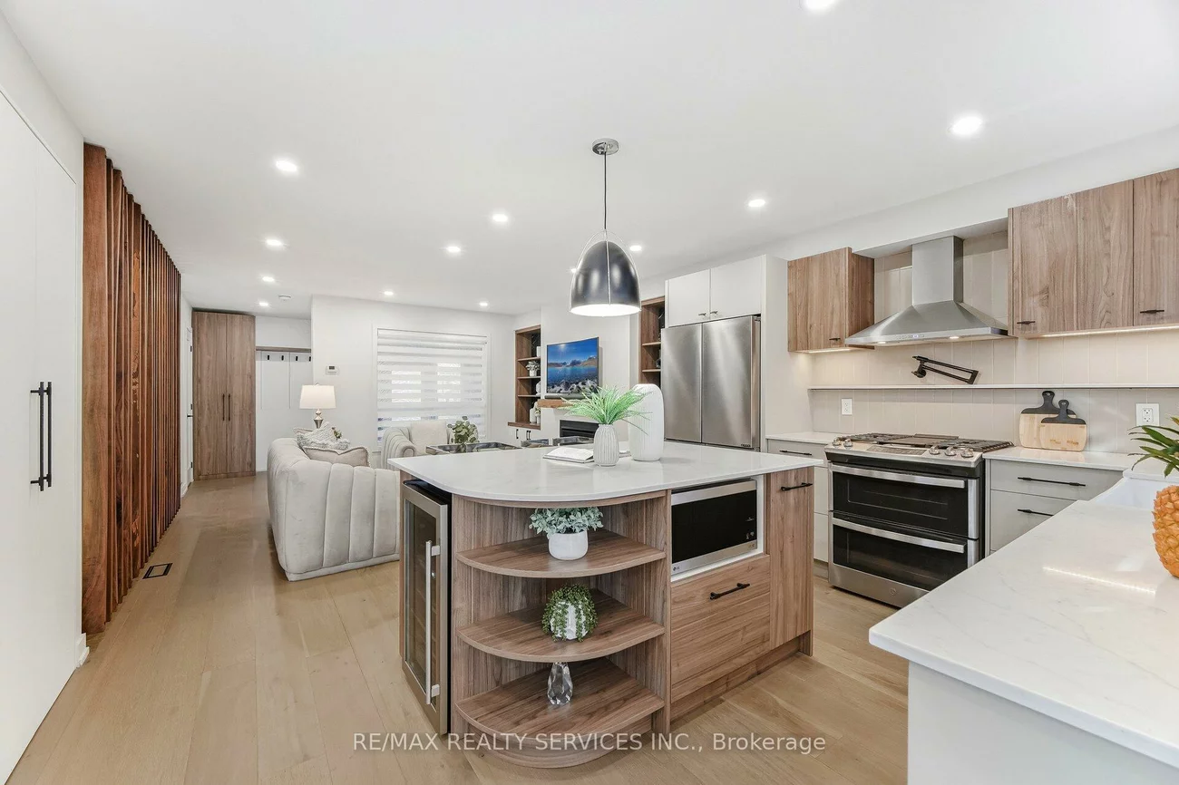 42, Frontier Pt, Malvern, Toronto