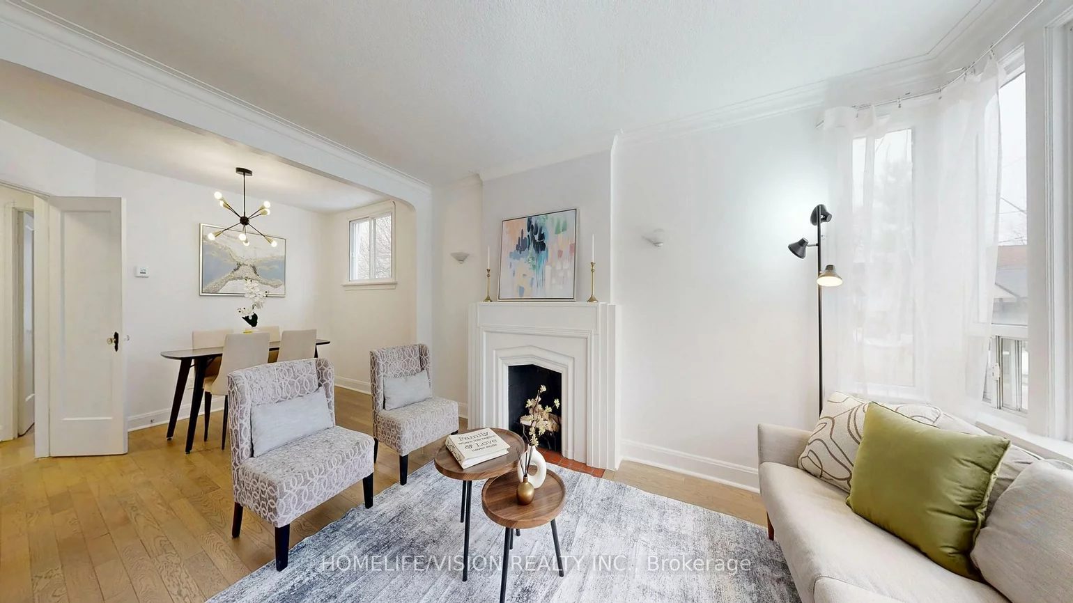 37, Davies, East York, Toronto