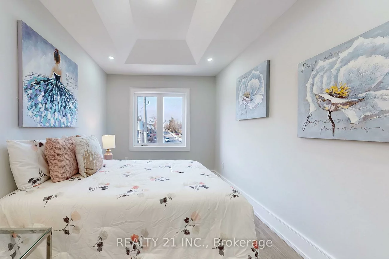 15, Malta, Birchcliffe-Cliffside, Toronto