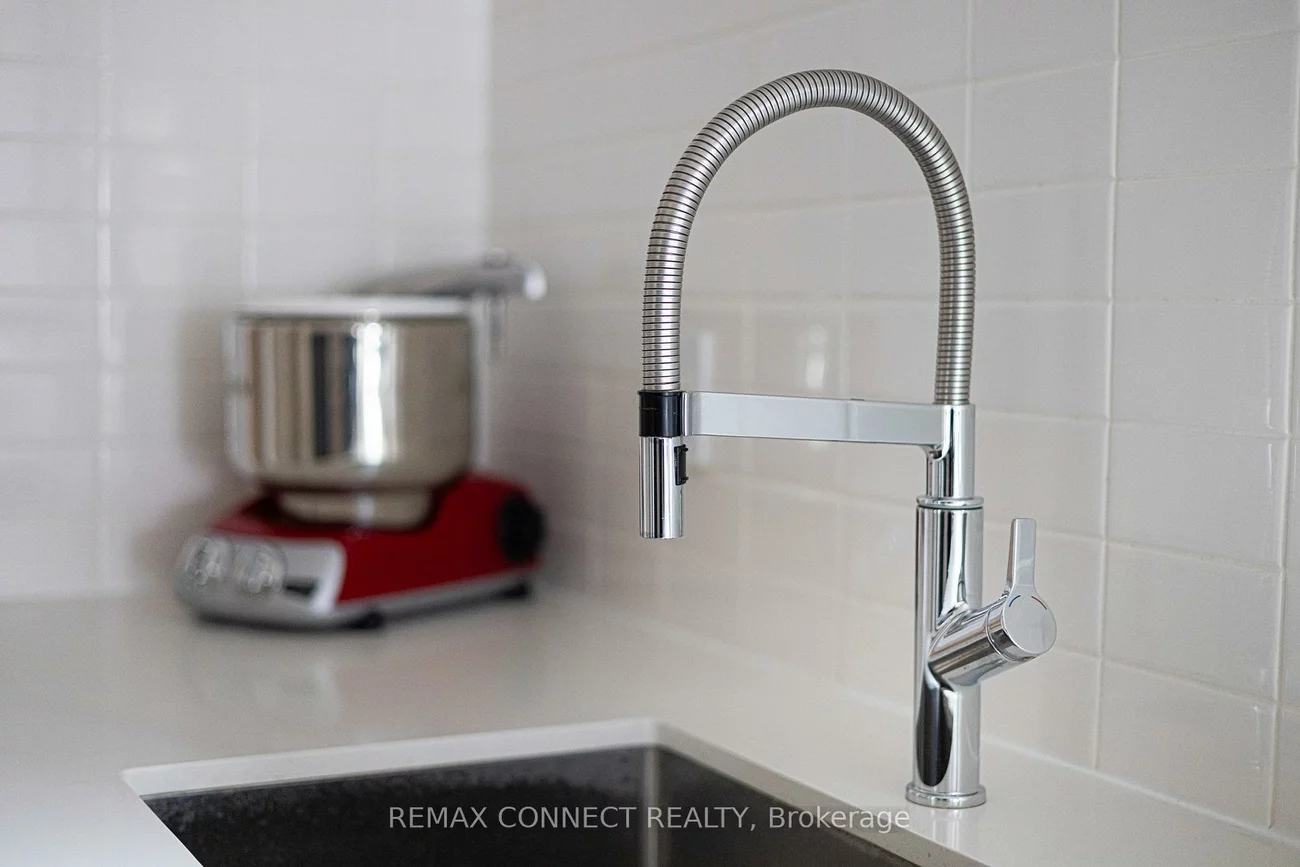 229, Boulton, South Riverdale, Toronto