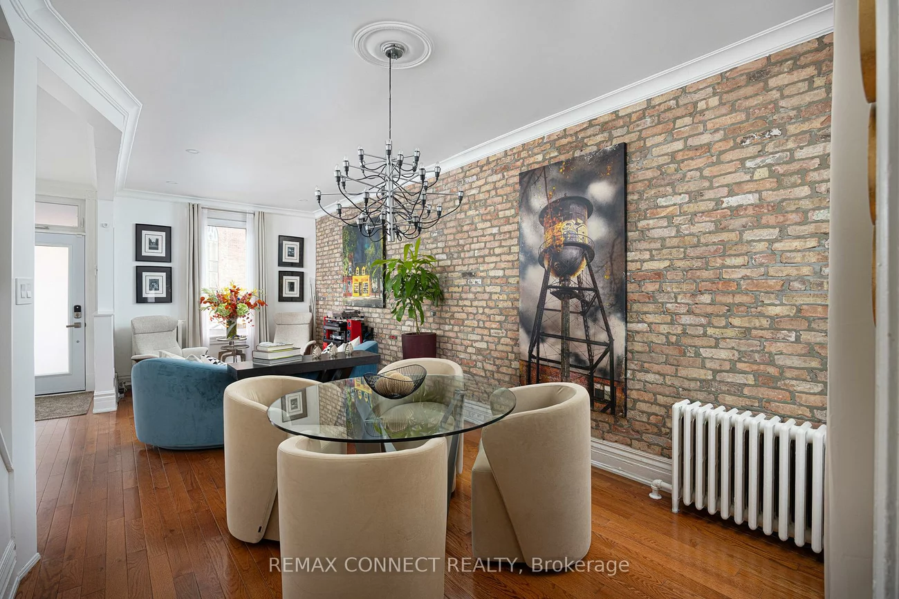 229, Boulton, South Riverdale, Toronto