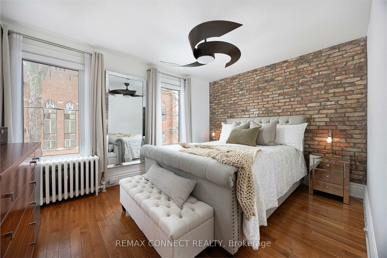 229, Boulton, South Riverdale, Toronto