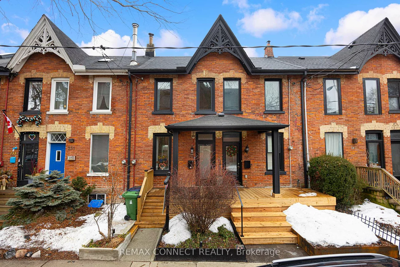 229, Boulton, South Riverdale, Toronto
