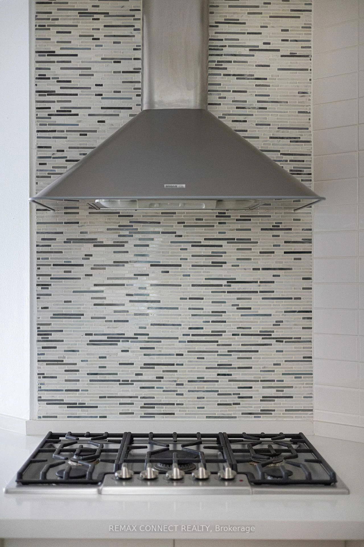 229, Boulton, South Riverdale, Toronto