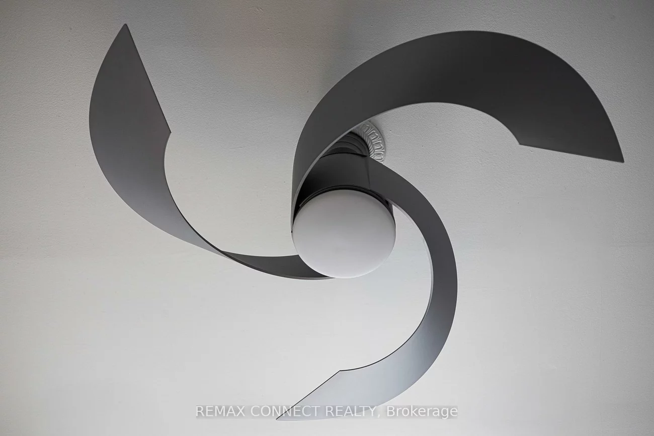 229, Boulton, South Riverdale, Toronto