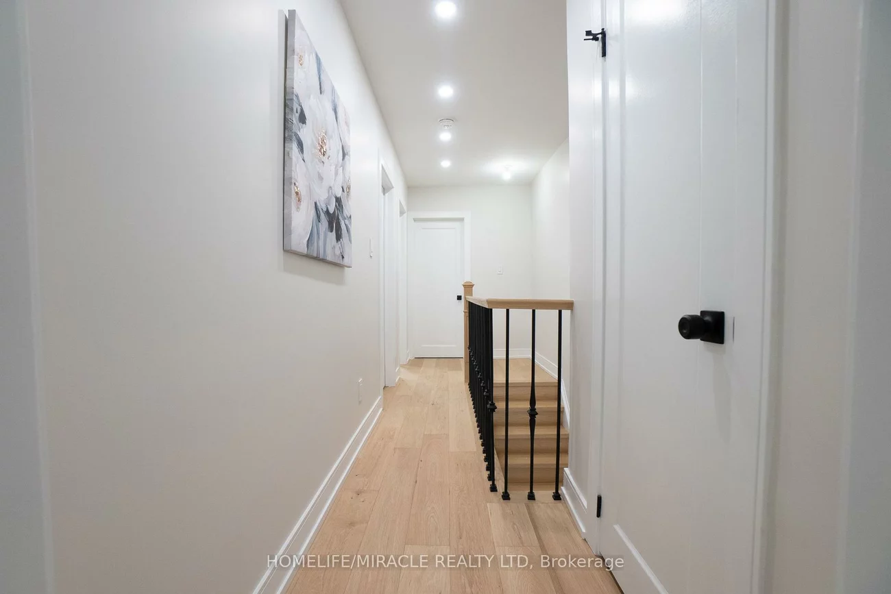 12, Thyra, Crescent Town, Toronto