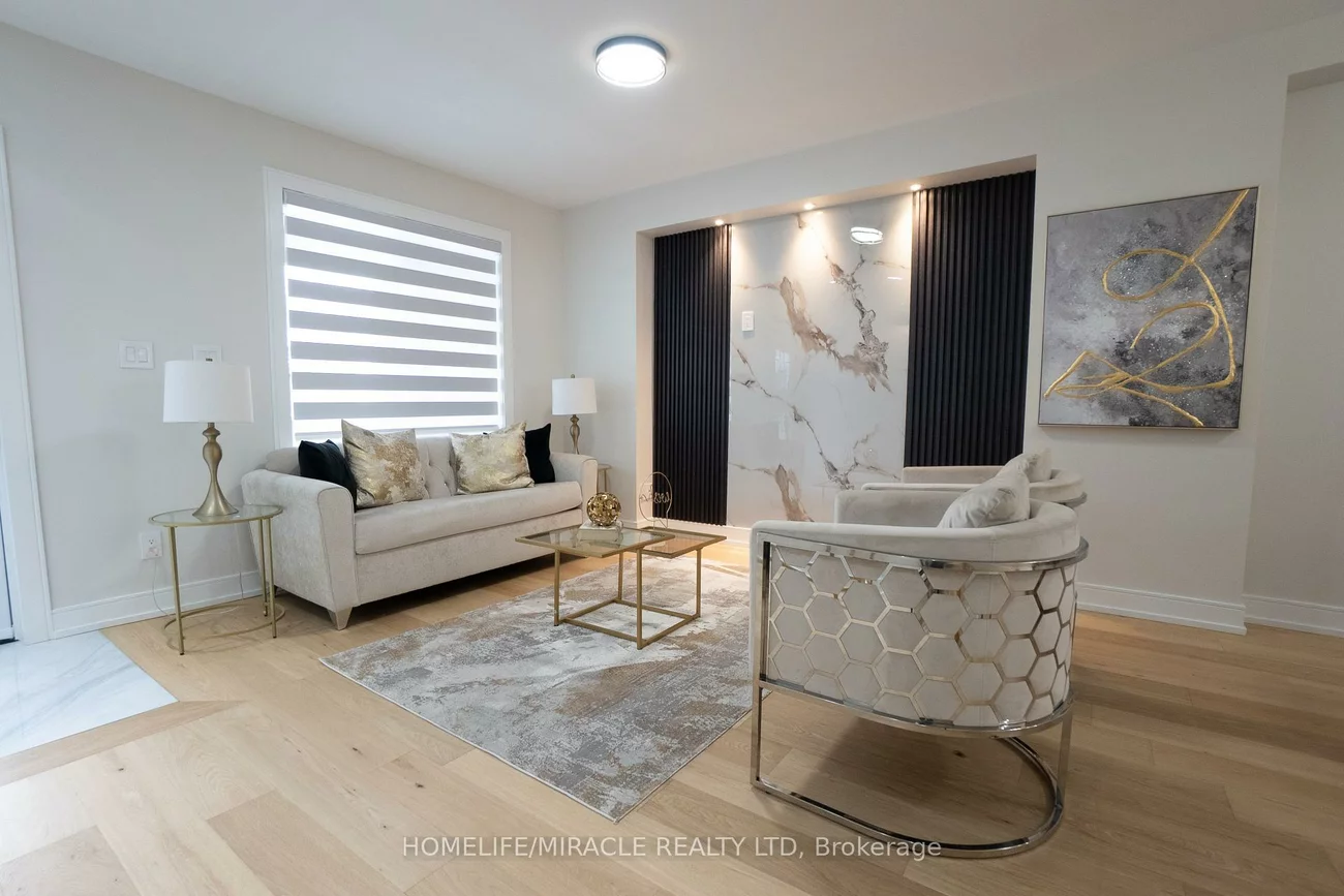 12, Thyra, Crescent Town, Toronto