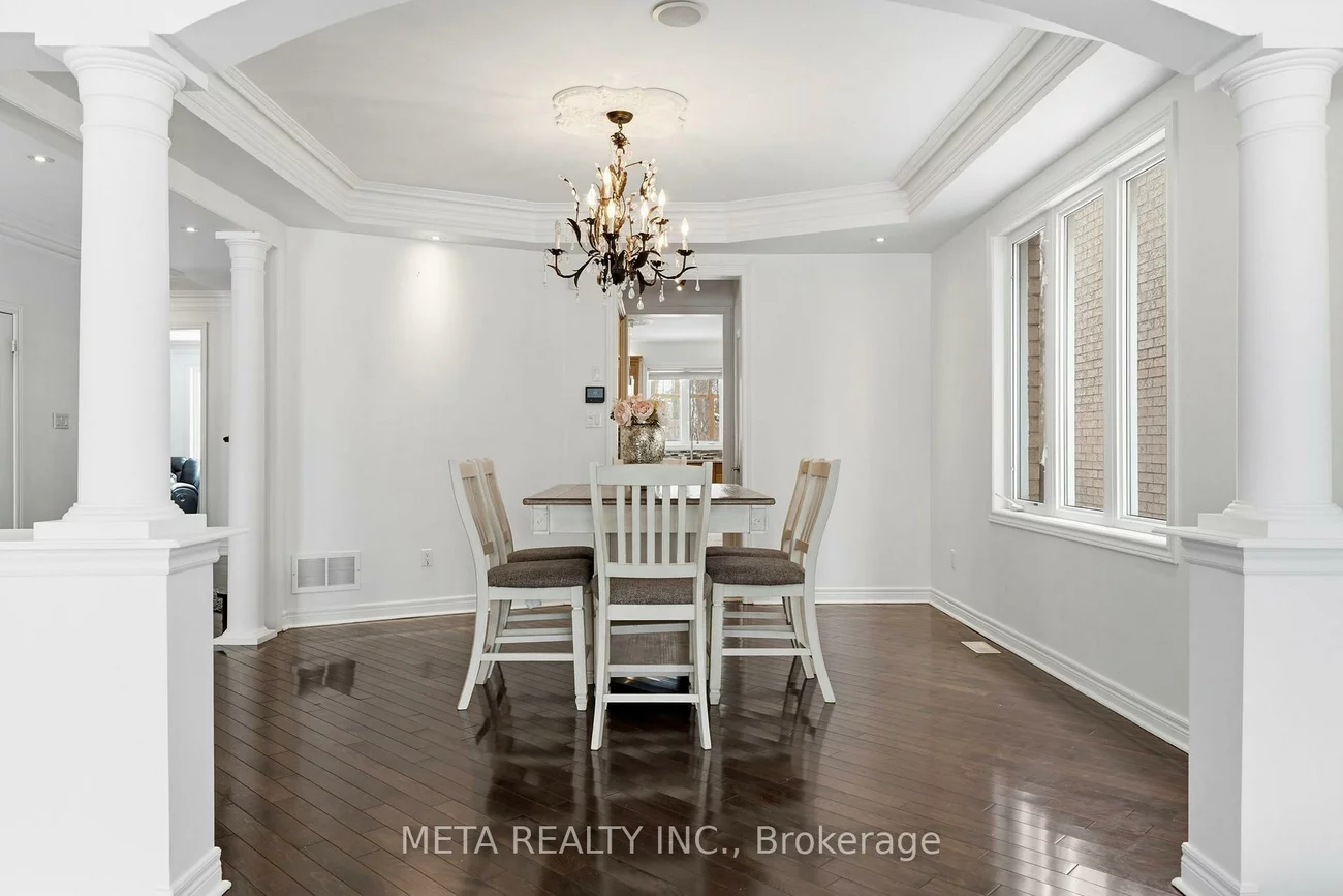 84, Boulderbrook, Rouge E11, Toronto