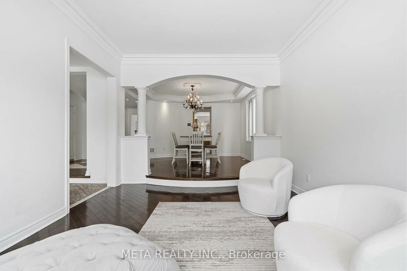 84, Boulderbrook, Rouge E11, Toronto